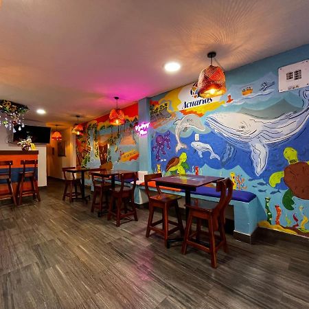 Playa Ladrilleros Acuarios Hostal מראה חיצוני תמונה