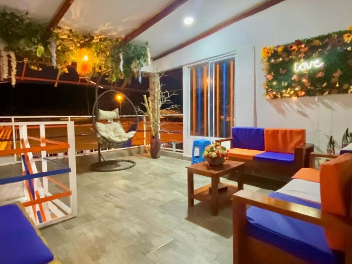 Playa Ladrilleros Acuarios Hostal מראה חיצוני תמונה