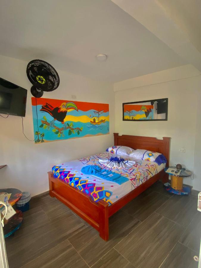 Playa Ladrilleros Acuarios Hostal מראה חיצוני תמונה