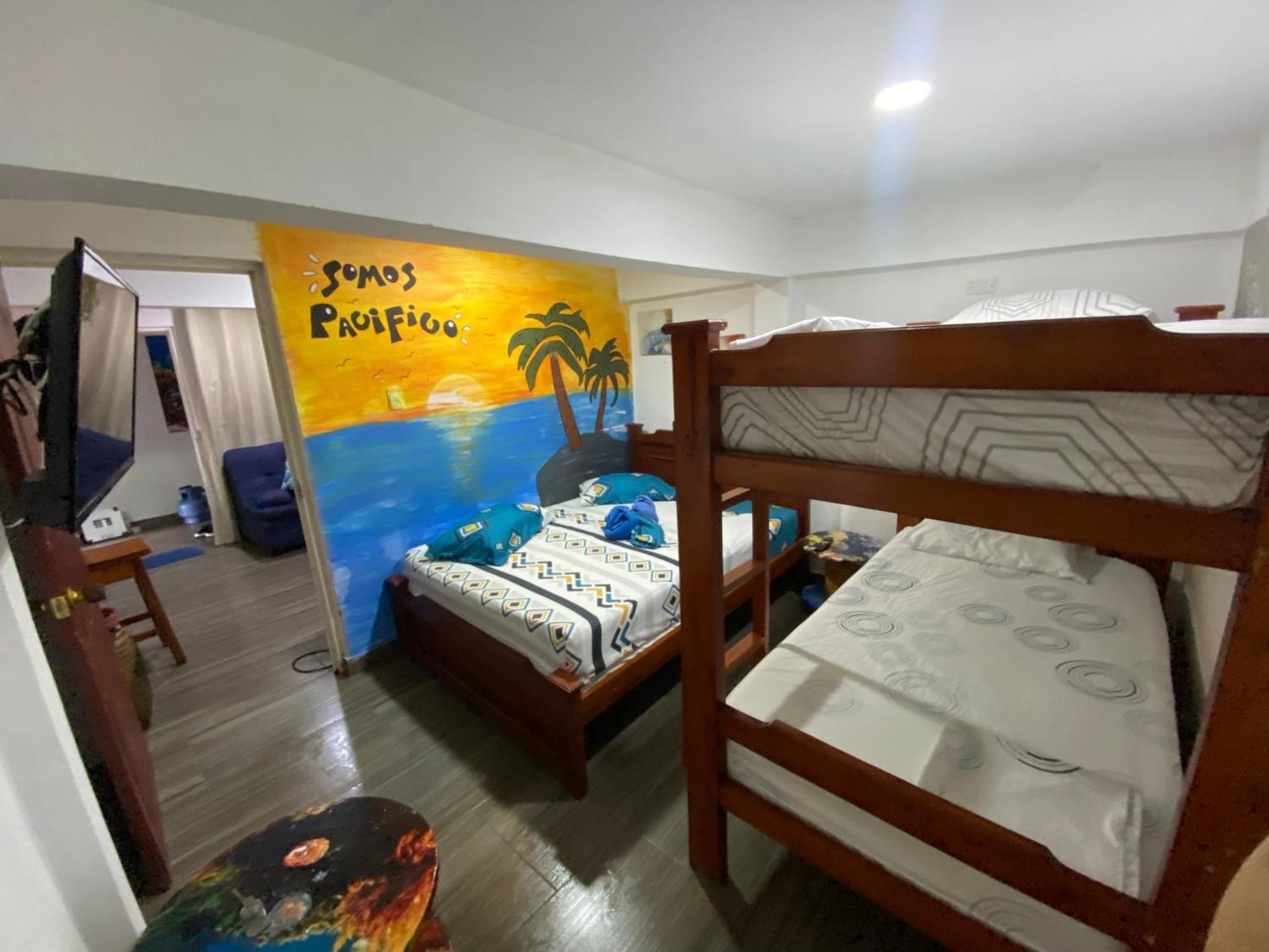 Playa Ladrilleros Acuarios Hostal מראה חיצוני תמונה